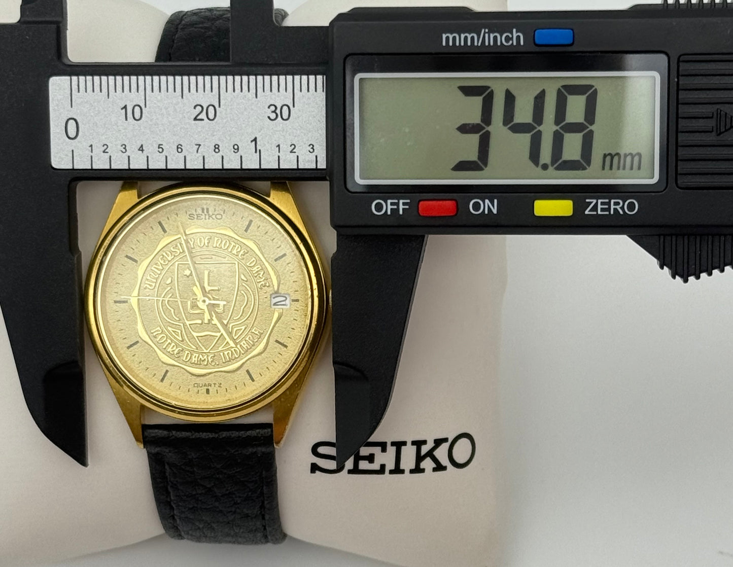 Vintage 1994 Seiko watch, 34mm size case, 8in size leather band