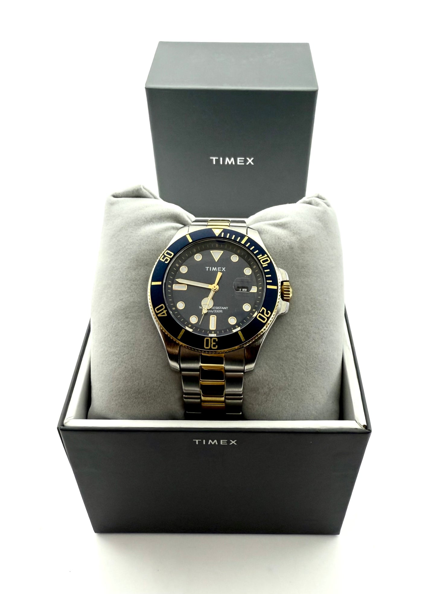 Timex Harborside Coast 44mm size case, 7.5in size wrist bracelet + 1 extra link
