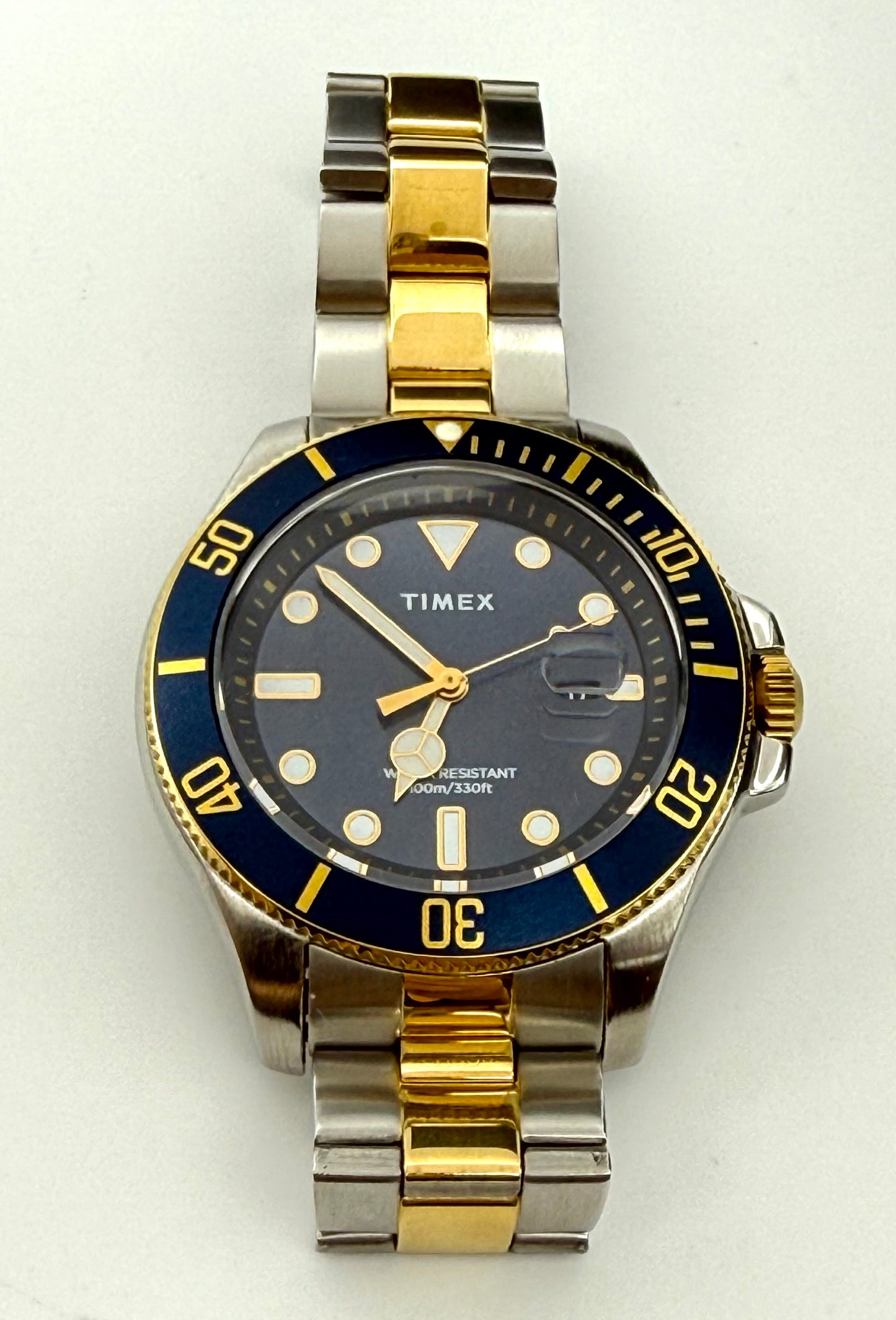 Timex Harborside Coast 44mm size case, 7.5in size wrist bracelet + 1 extra link