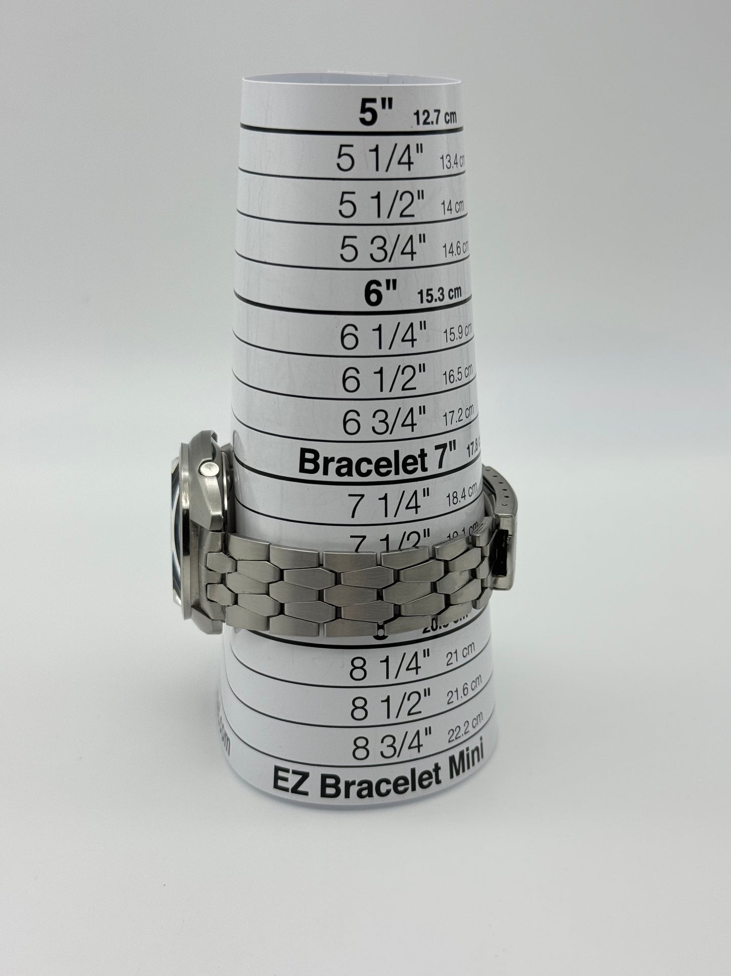 Vintage 1969 Seiko 5 Actus automatic watch , 40mm size case, 8in size wrist bracelet