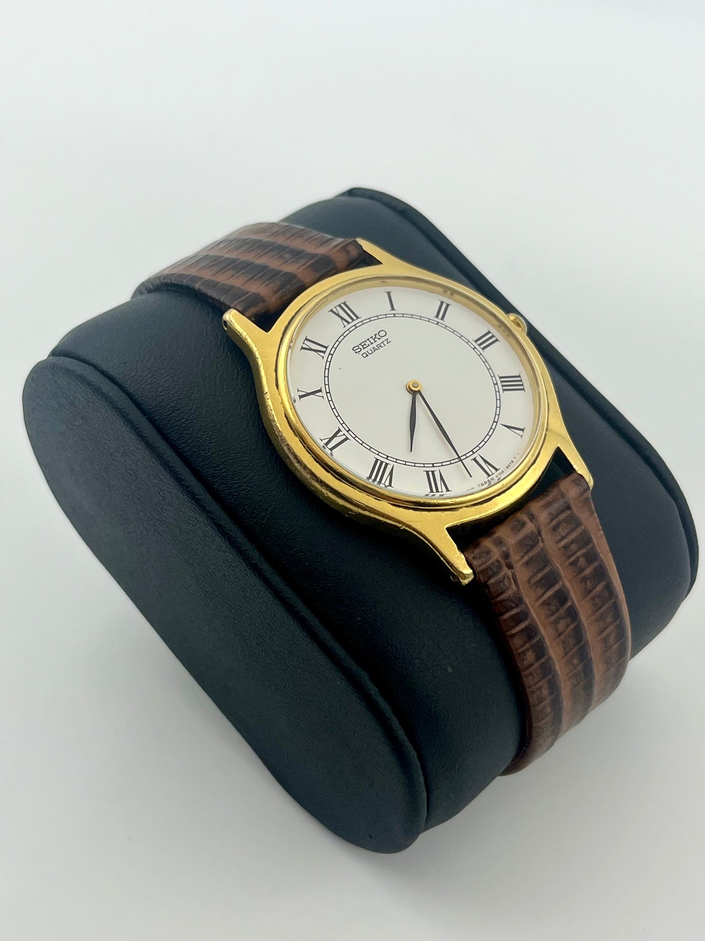 Seiko gold tone Roman numeral