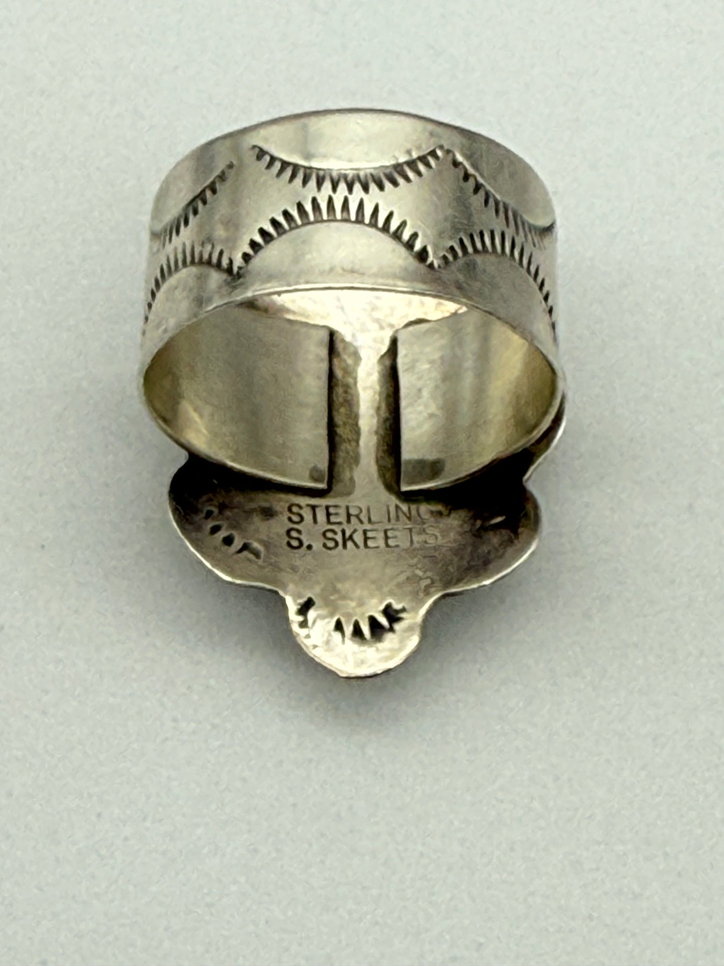 Vintage Sterling Silver American Native Navajo  S. SKEETS Ring Size #7