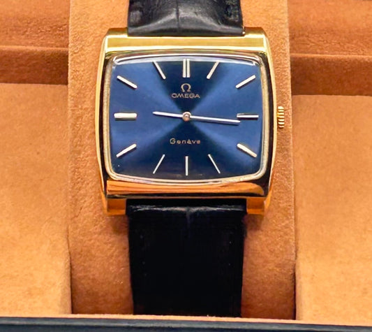 Vintage 1972 Omega Swiss watch, 35mm size case, 7in wrist leather band.