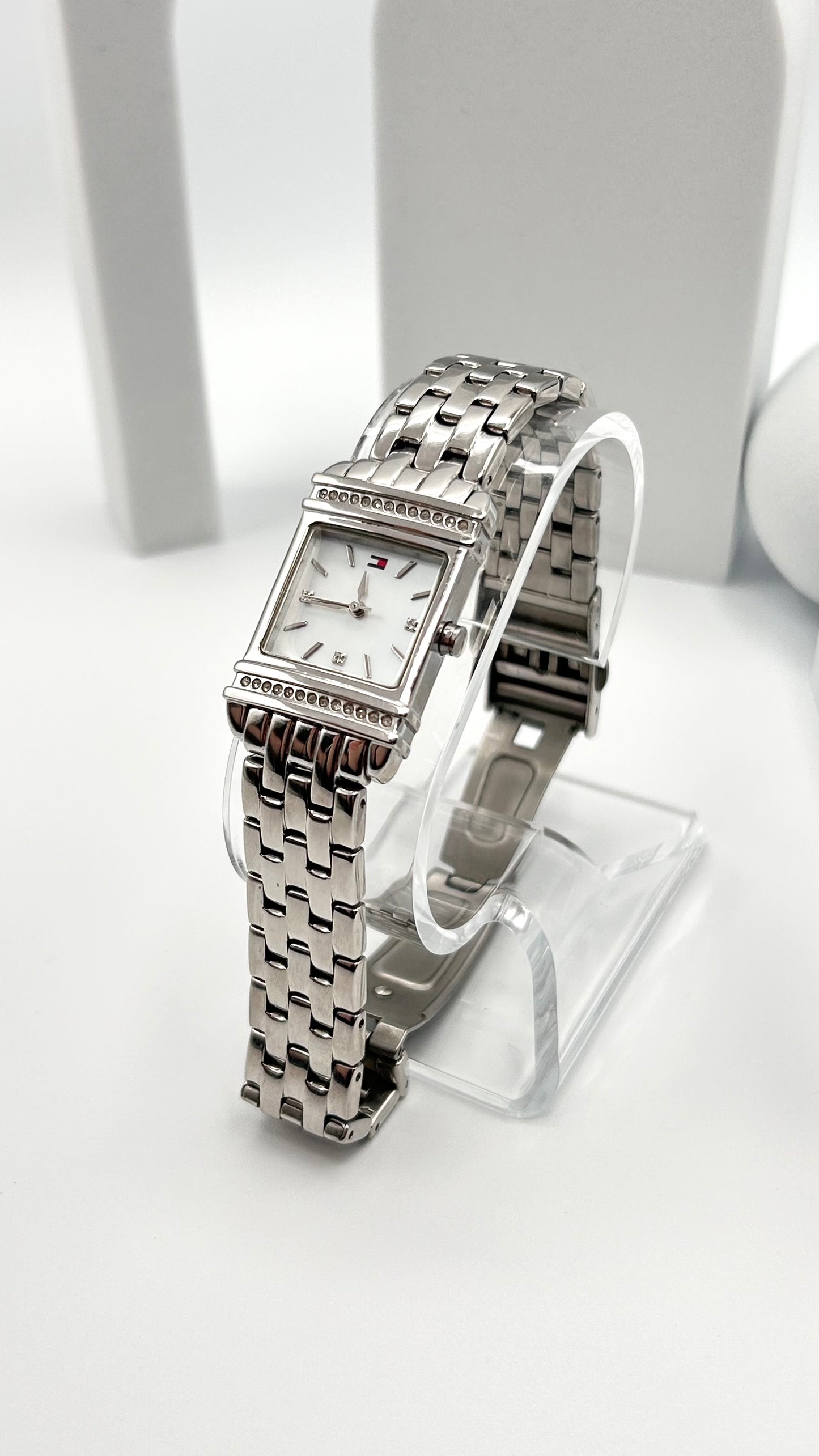 Tommy Hilfiger women watch, 22mm size case, 6.5 size wrist bracelet.