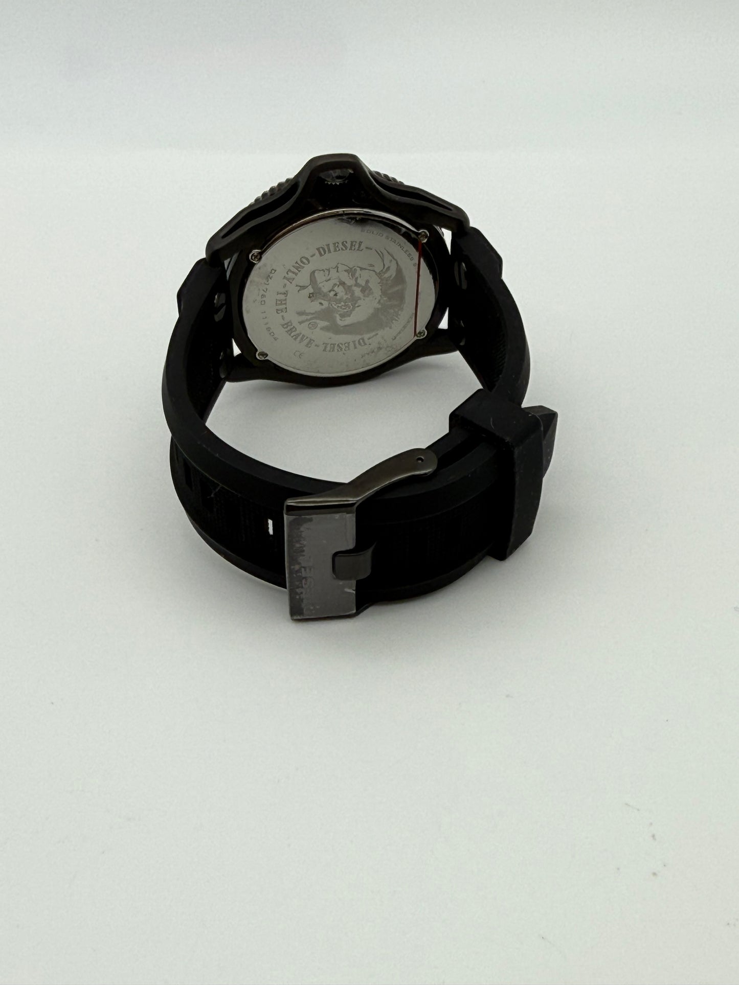 Diésel new watch mineral crystal 46mm size case, 8.5in size band