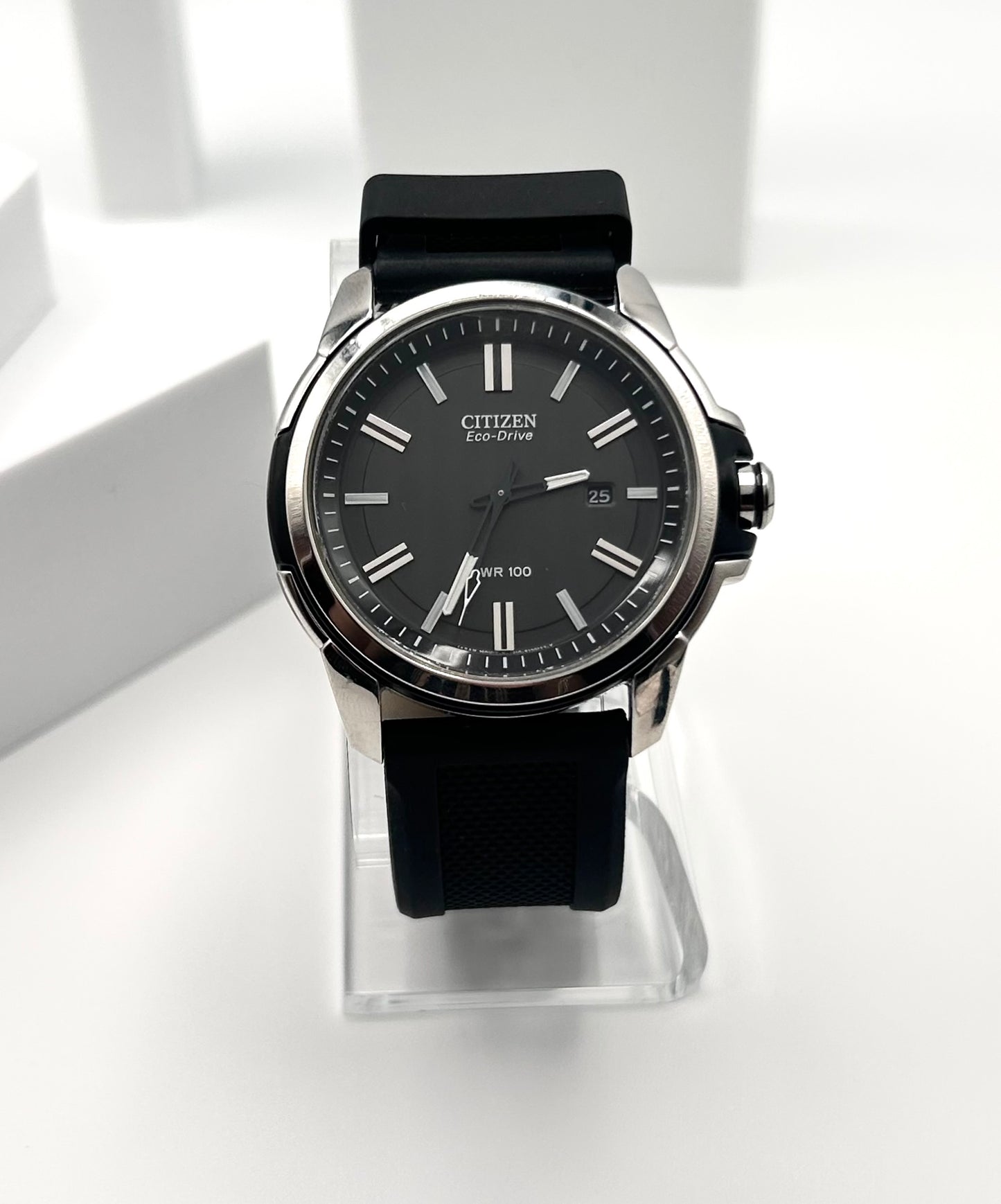 Citizen Eco-Drive ( solar ) watch, 40mm size case, 9in size wrist band