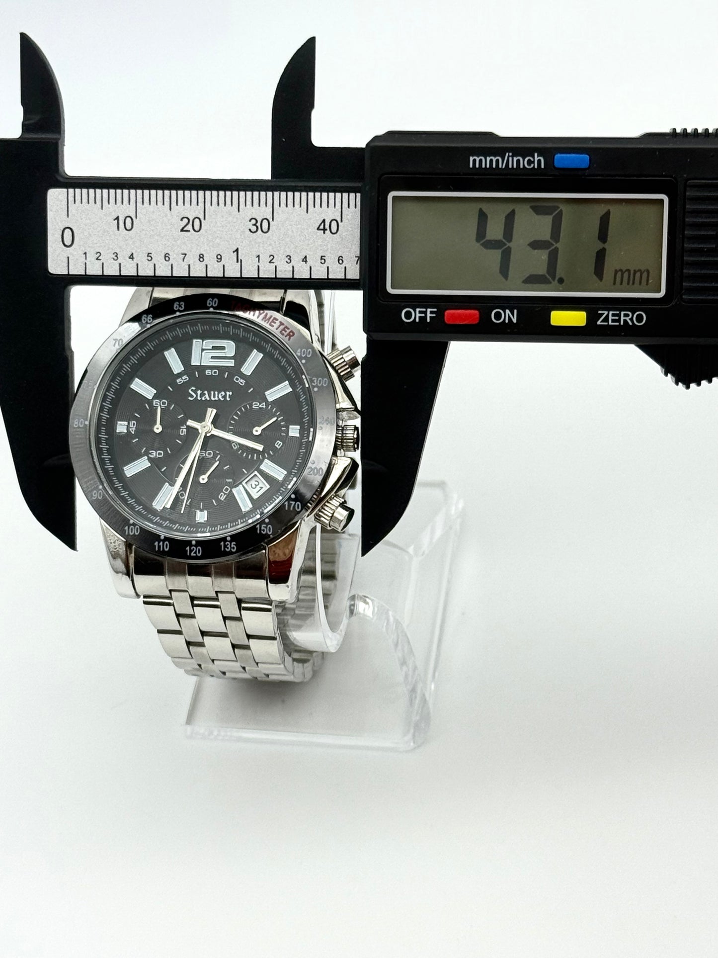 Stauer tachymeter new watch chronograph, 43mm size case, 8in size wrist bracelet