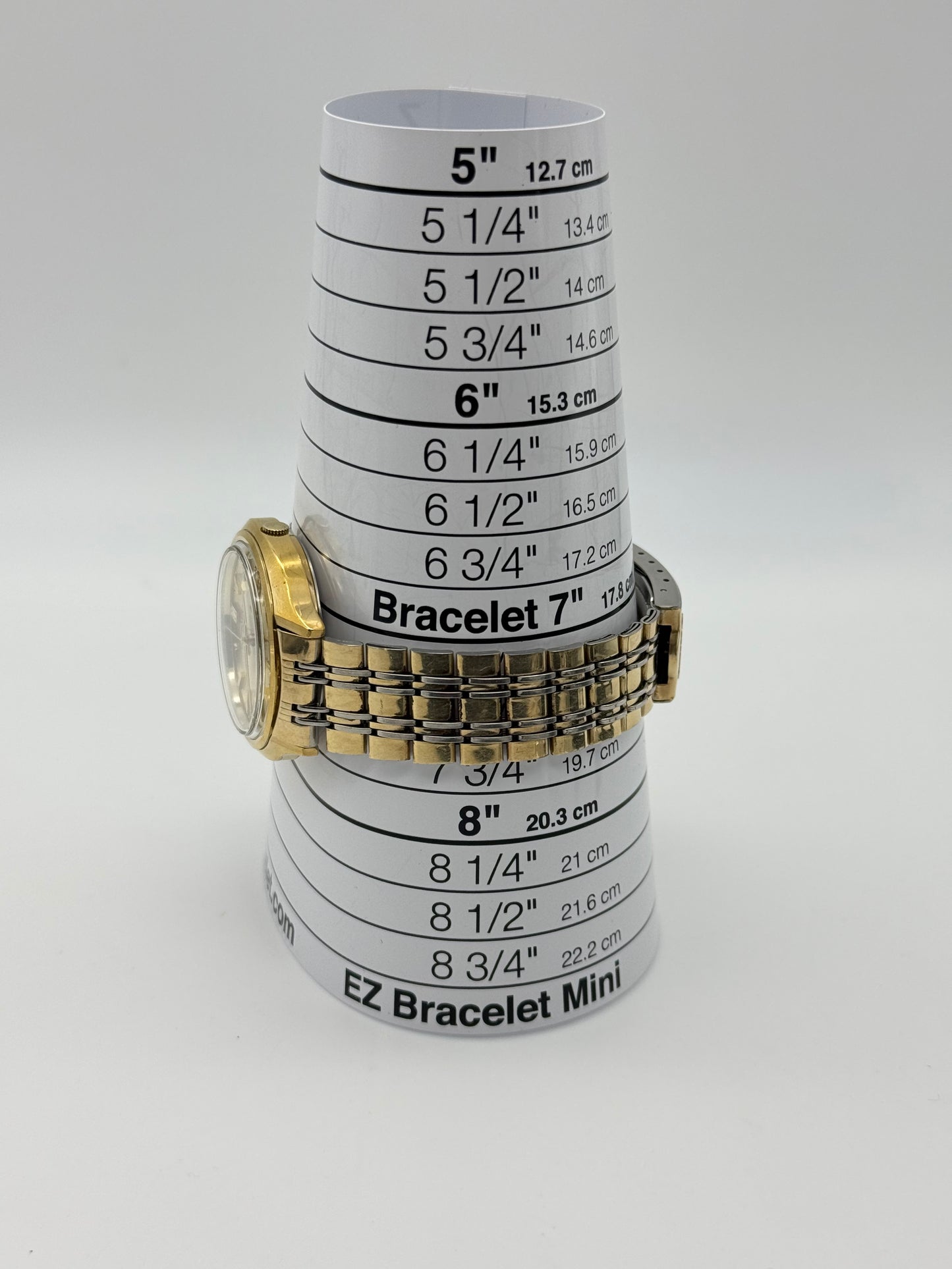 Vintage 1974 Seiko automatic watch, 37mm size case, 7.5in size wrist bracelet.