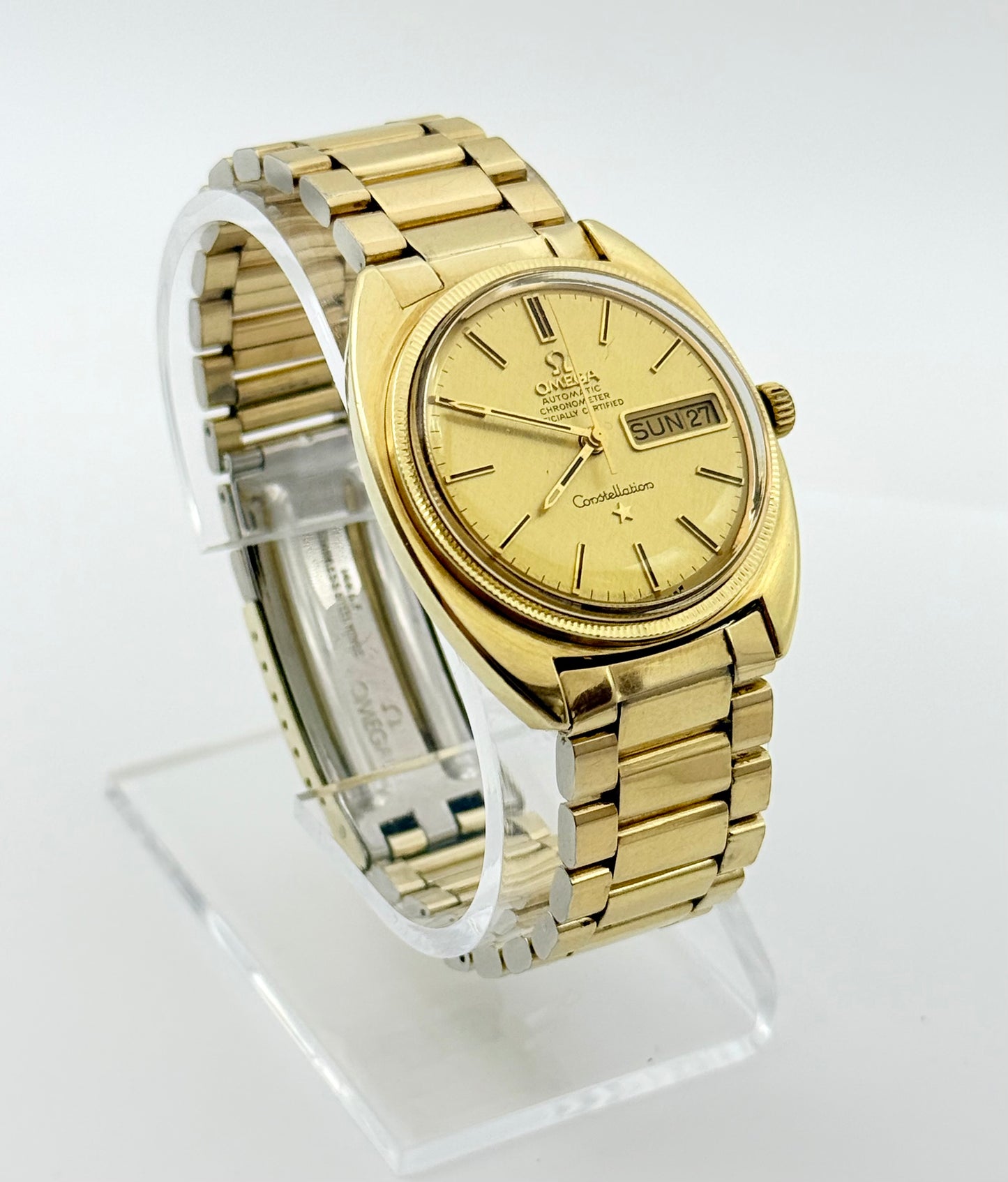Vintage 1969 Omega Constellation Automatic Watch, 36mm size case and 7.5in size wrist bracelet