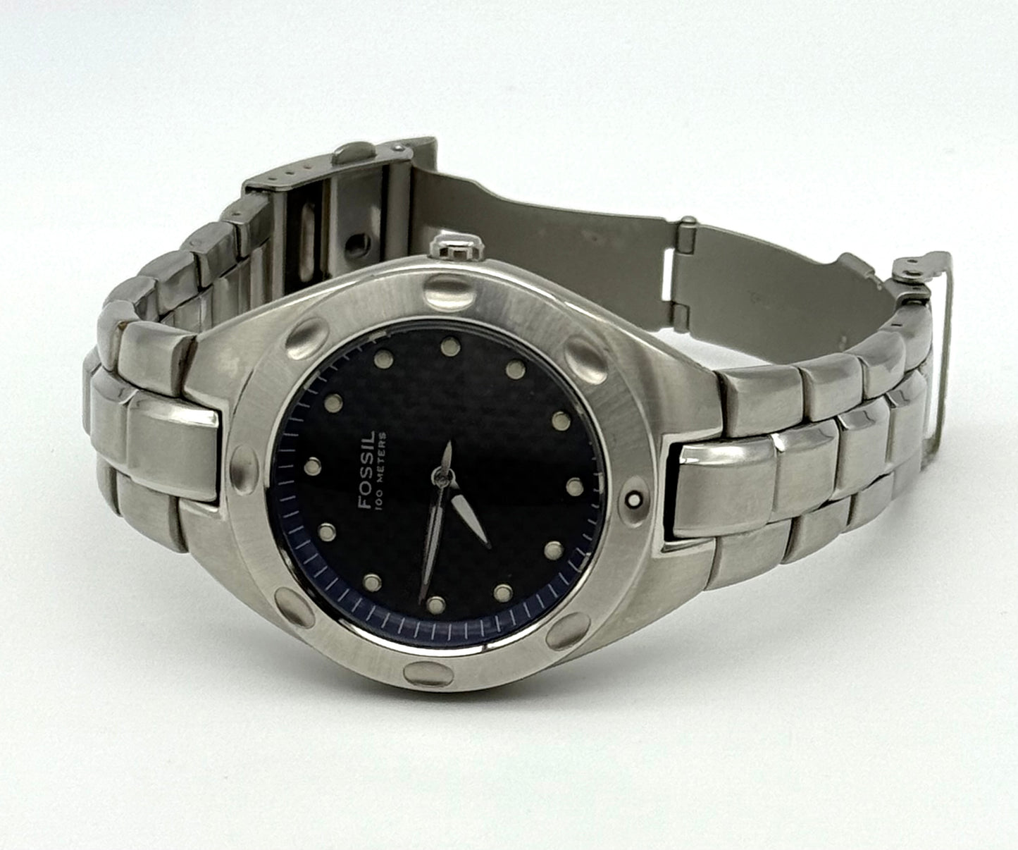 Fossil carbon fiber dial watch, 40mm size case, 6.5in size wrist bracelet