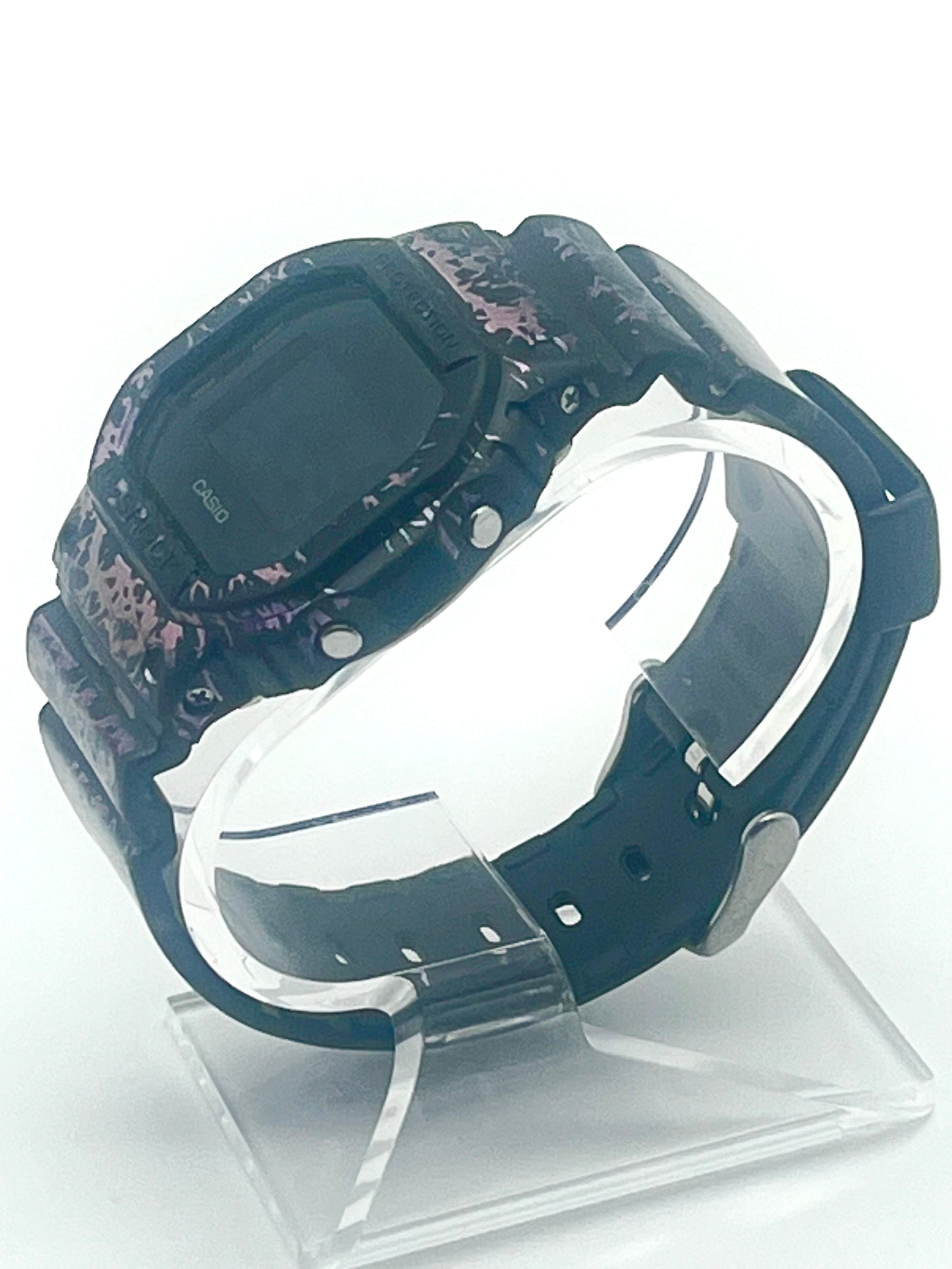 Casio G-Shock Polarized Marble, 43mm size case, 9in size wrist band