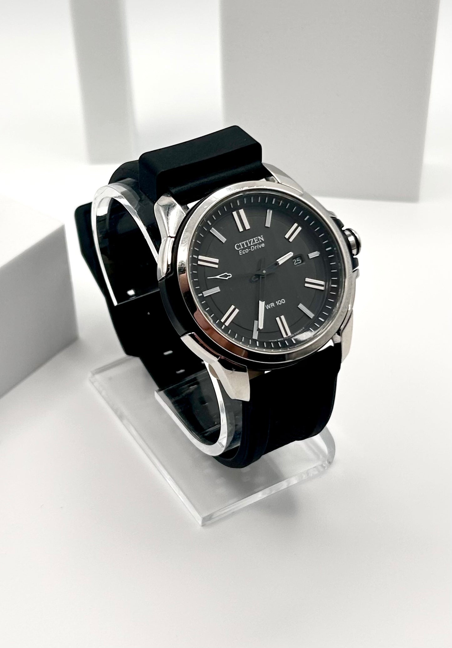 Citizen Eco-Drive ( solar ) watch, 40mm size case, 9in size wrist band