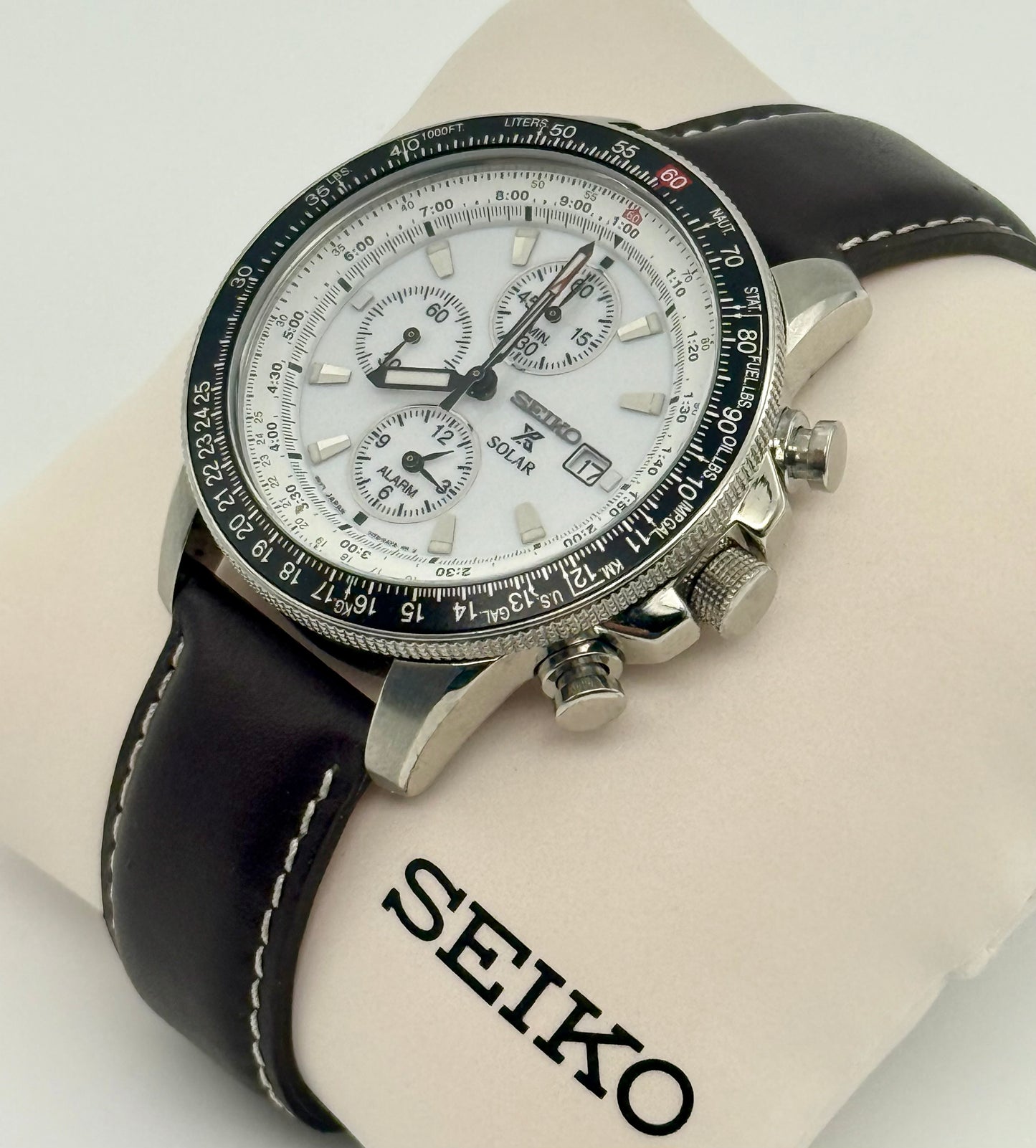 Seiko Flightmaster Solar Chronograph Pilot, 45mm size case, 8in size wrist leather band