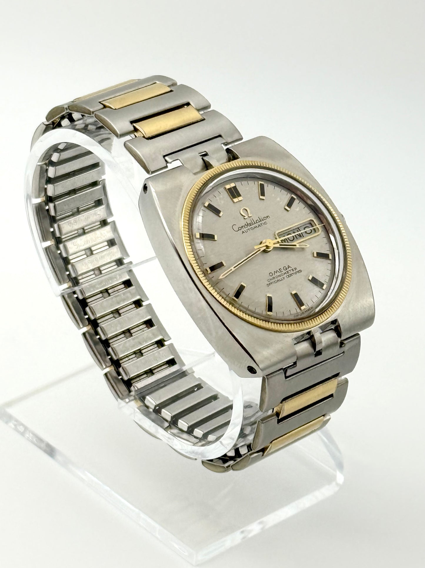 Vintage 1970 Omega Constellation 18k coin bezel watch, 37mm size case, 7in size wrist stretch bracelet