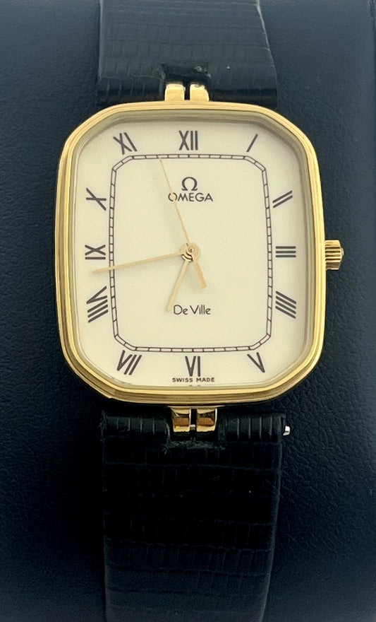 Vintage 1982 Omega De Ville Watch, 31 size case, 8in long leather band