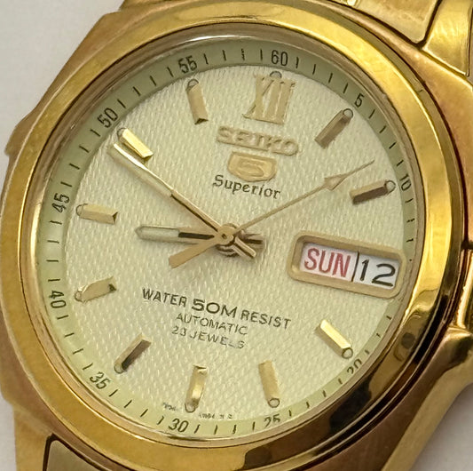 Vintage 1998 Seiko Superior automatic watch, 36mm size case, 7in size wrist bracelet