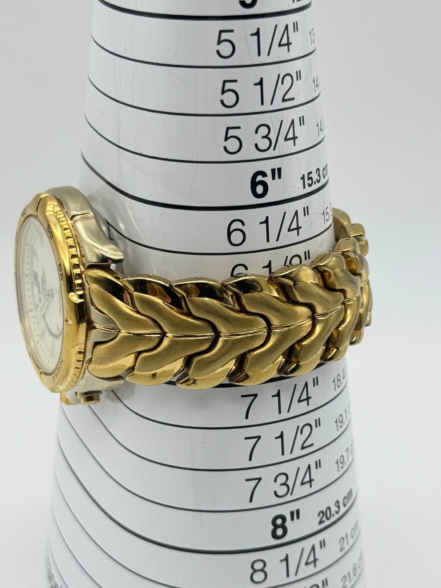 Vintage 2000 Seiko Kinetic watch, 40mm size, 7in size wrist bracelet