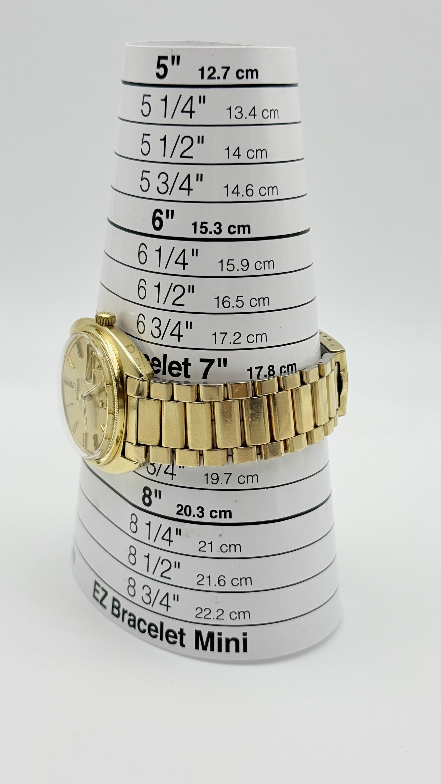 Vintage 1969 Omega Constellation Automatic Watch, 36mm size case and 7.5in size wrist bracelet